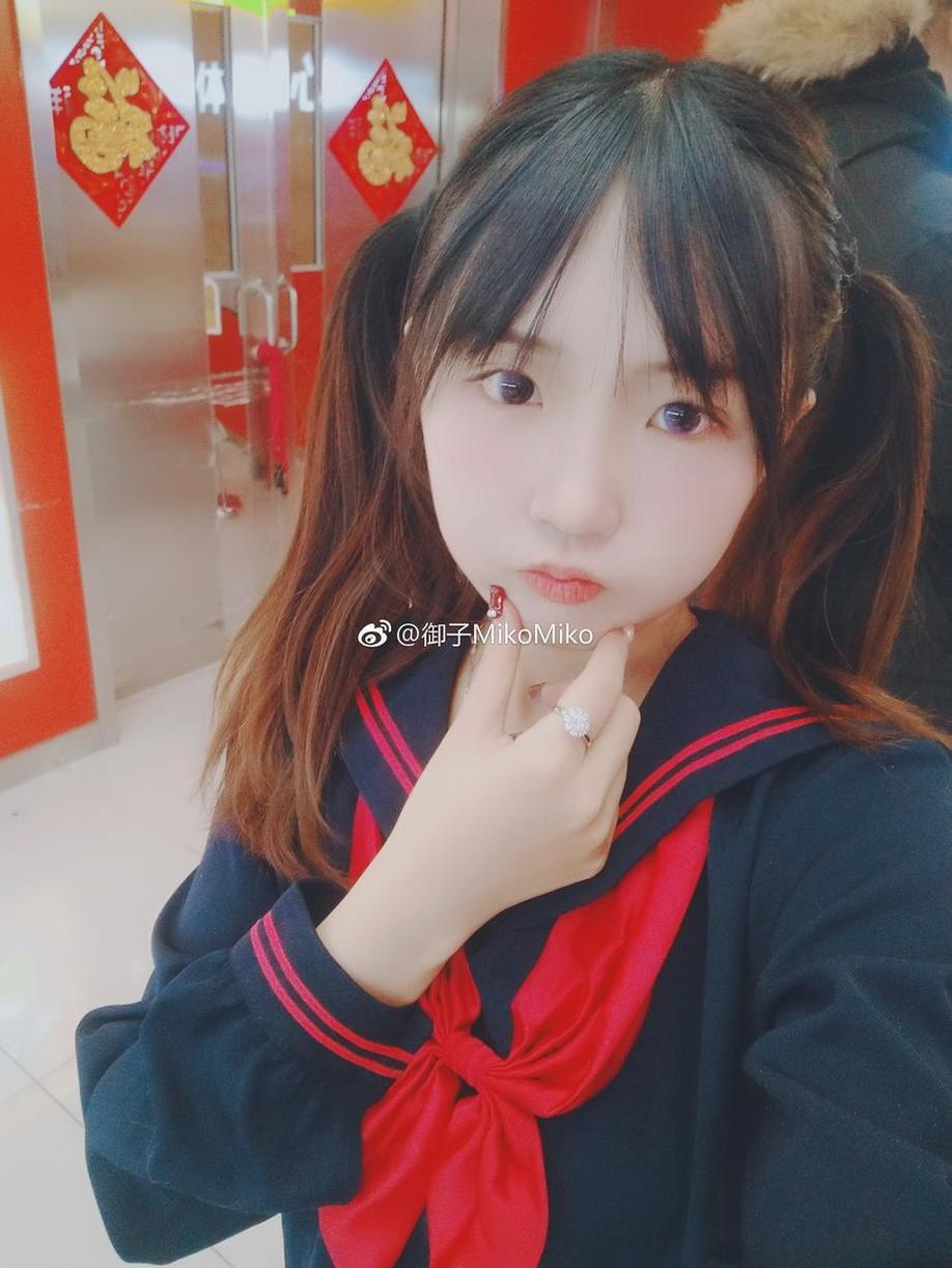感受御子yumiko死库水最新发布的图包带来的视觉冲击。