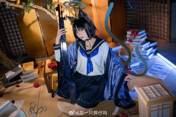是一只熊仔吗真琴的图包，一文不值？
